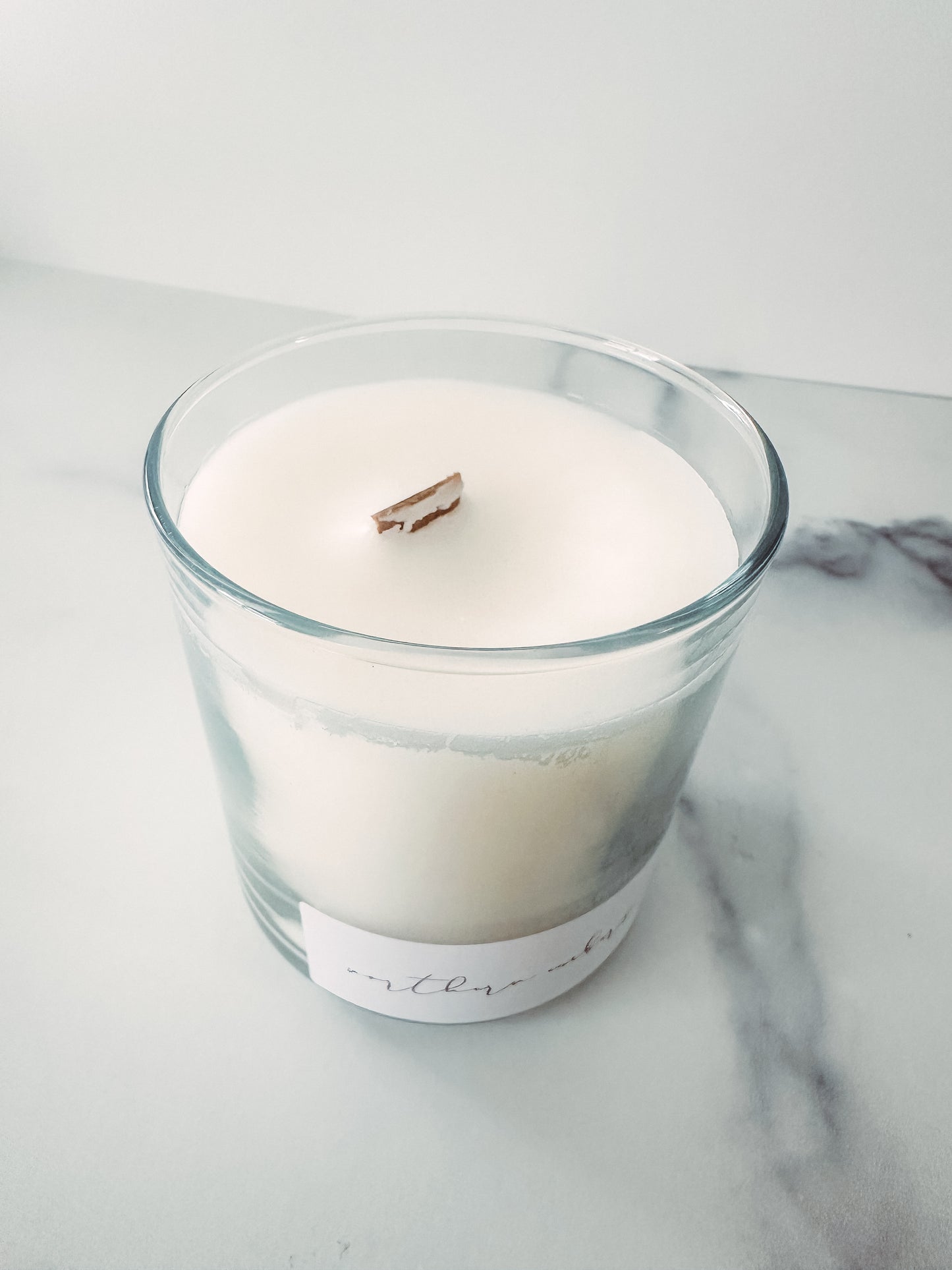 Northern Embers Candle – Cedarwood, Smoky Embers & Warm Cream